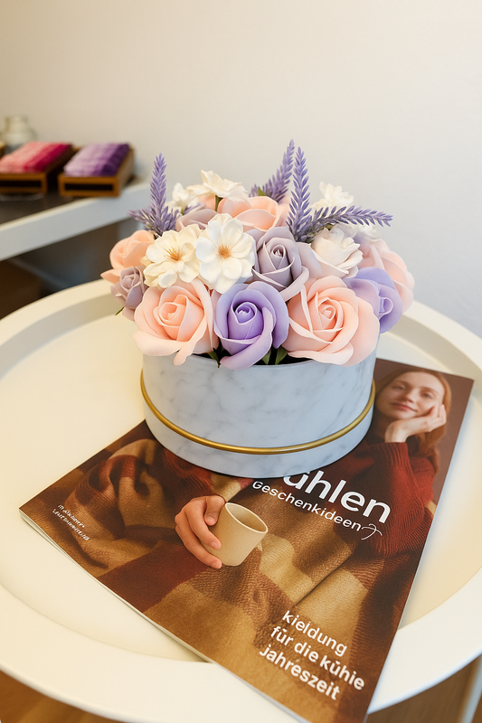 Morgenlicht – Blütenpoesie in Pastell