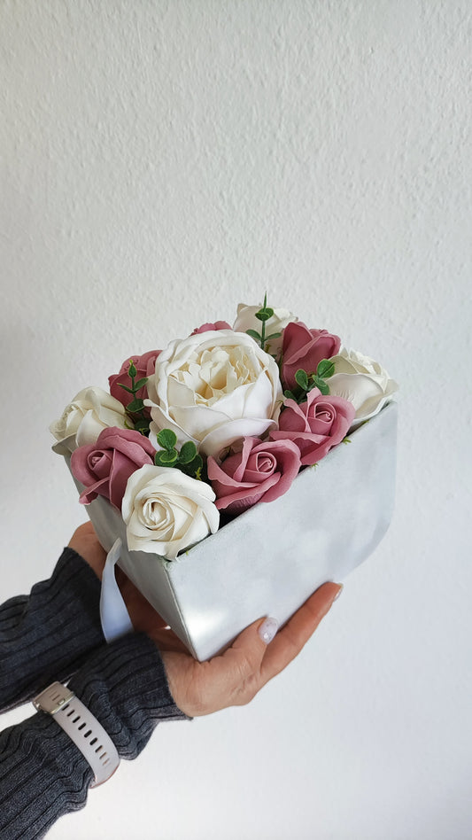 Peony Bloom Élégance – Premium Arrangement mit Pfingstrose