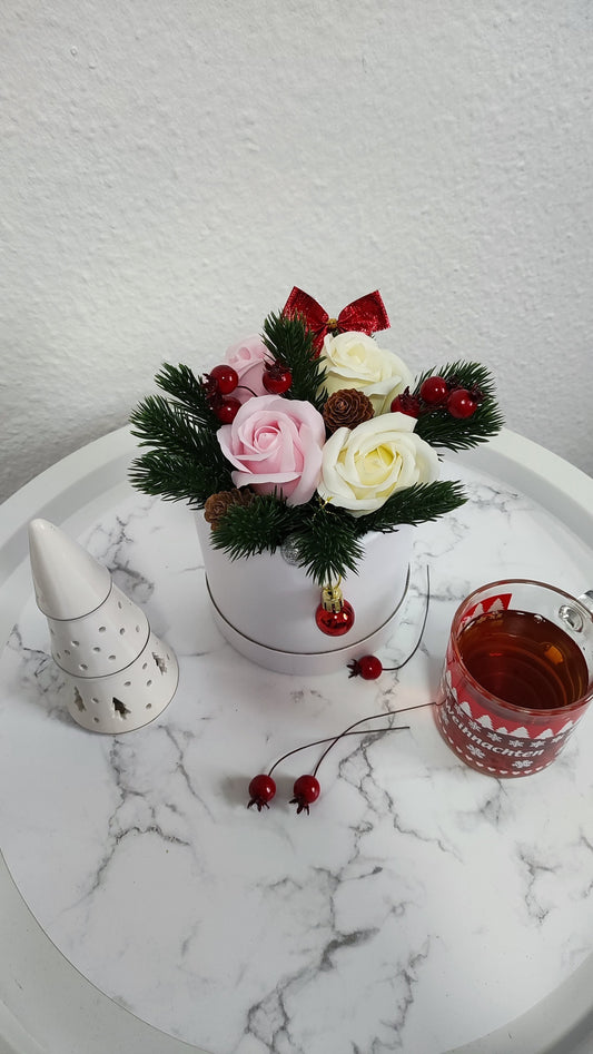 Winterberry Charm – Festliche Mini-Komposition
