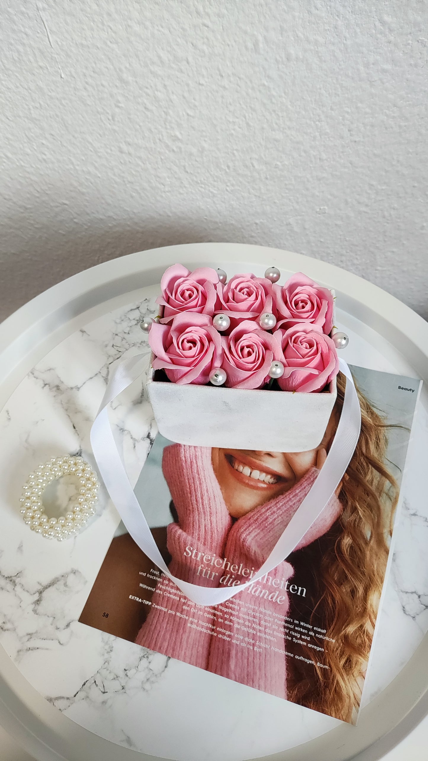 Mini Rosé Pearl – Zartes Rosenarrangement in Premium-Box