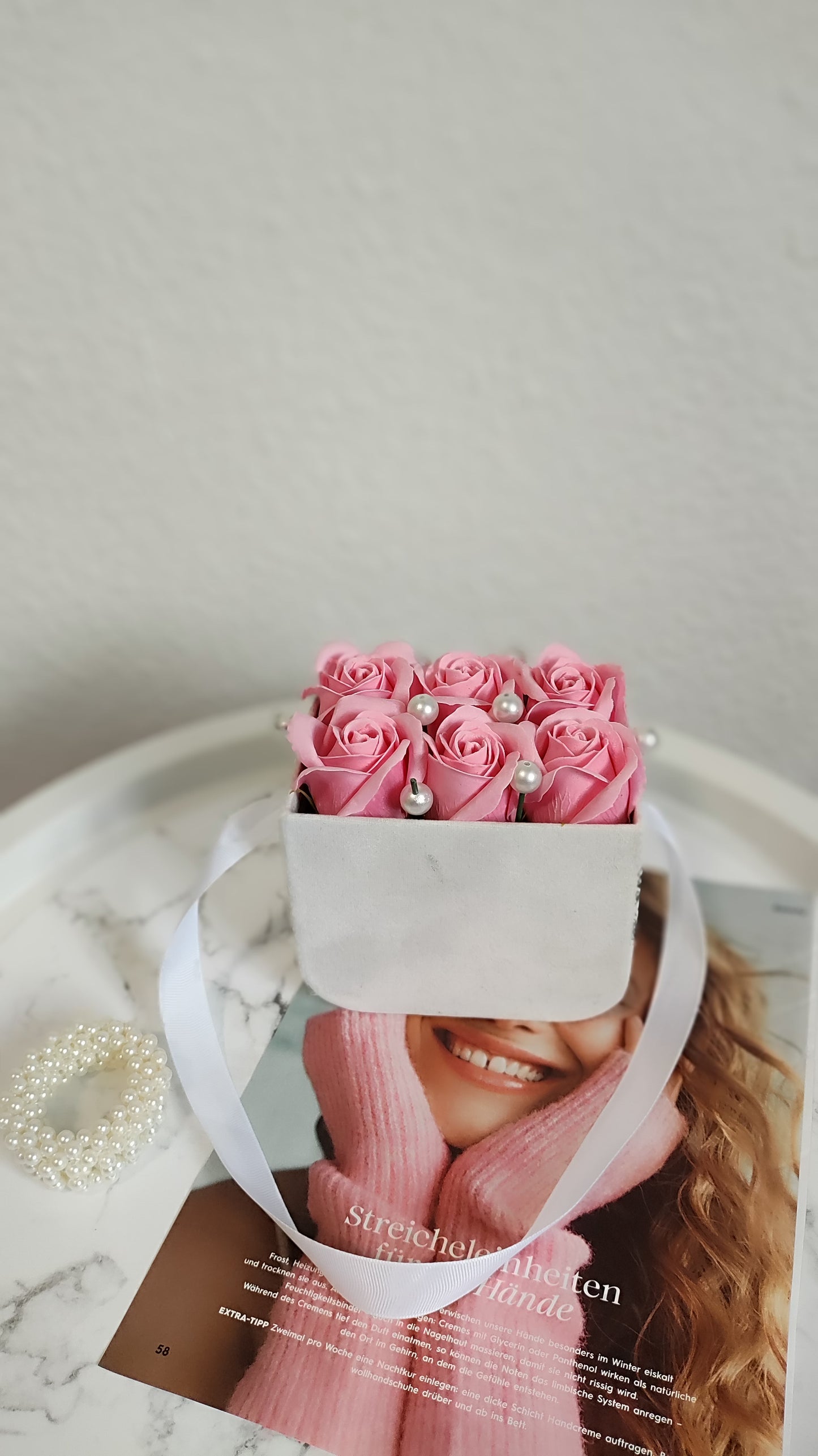 Mini Rosé Pearl – Zartes Rosenarrangement in Premium-Box